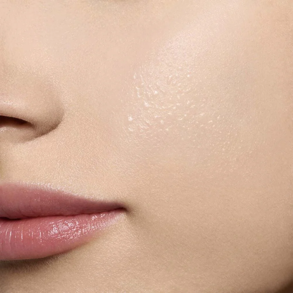 Clarins Hydra Essentiel Mist - Image 2