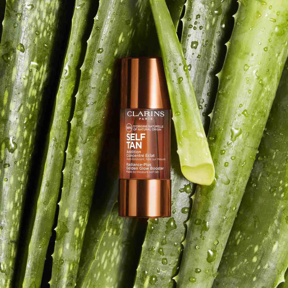 Clarins Self-Tanning Face Booster - Image 4