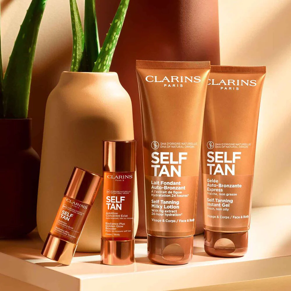 Clarins Self-Tanning Milky Lotion - Image 5