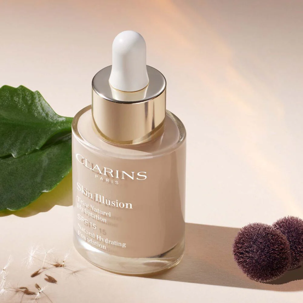 Clarins Skin Illusion SPF15 110 Honey - Image 10