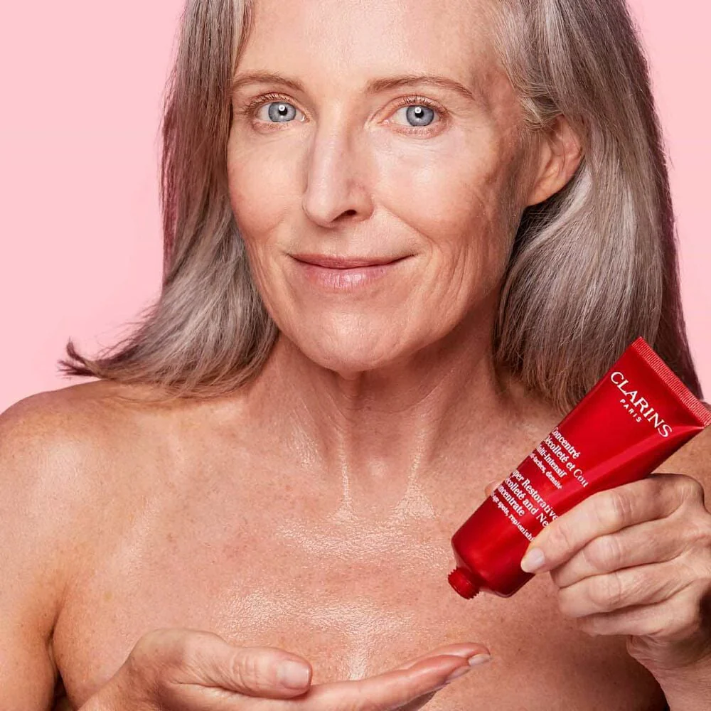 Clarins Super Restorative Neck Concentrate 75ml - Image 6