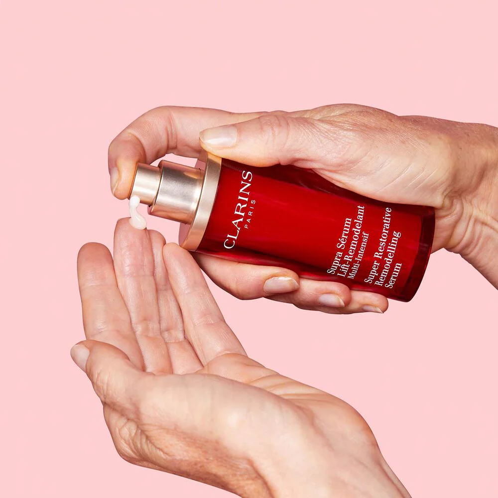 Clarins Super Restorative Serum - Image 6